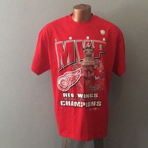 Detroit Red Wings Steve Yzerman MVP T-Shirt